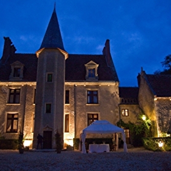 Château Hôtel Le Sallay - SAINCAIZE-MEAUCE