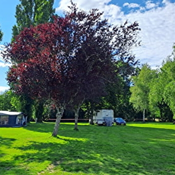 Camping municipal de Moulins-Engilbert - MOULINS-ENGILBERT