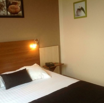 Brit Hôtel Magdaléna - VARENNES-VAUZELLES