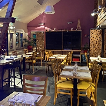 La table du Bugnon - LAC-DES-ROUGES-TRUITES