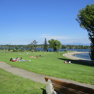Voie verte : Gex-Divonne, par l'ancienne voie ferrée