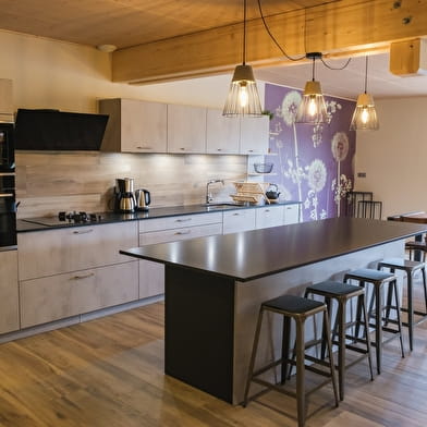 La miellerie des combes, côté ouest