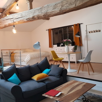 Chambre d'Hôtes 'De la Cave au Grenier' - DAVAYE