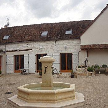 Le Grand gîte des Trois Fontaines - SERGINES