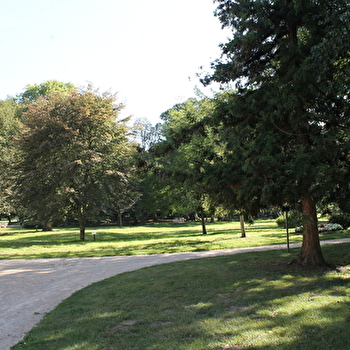 Le Parc du Château - CHATENOY-EN-BRESSE