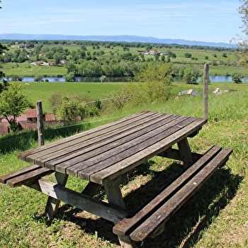 Aire de pique-nique - IGUERANDE