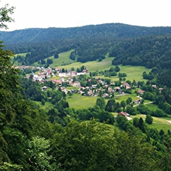 Accès direct à la Roche Devant - BELLEFONTAINE