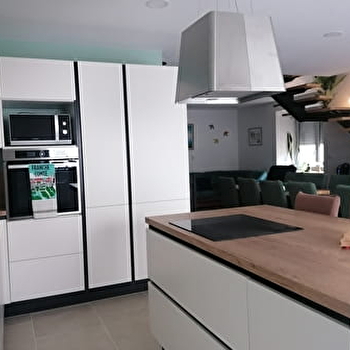 Gîte La Maison des Artistes - CHENEVREY-ET-MOROGNE