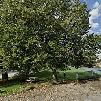 Aire de pique nique du pont à Port-Lesney - PORT-LESNEY