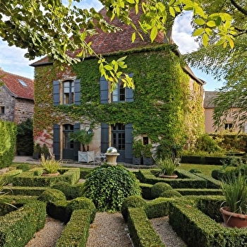 Maison d'hôtes Les Tillets - BOIS-SAINTE-MARIE