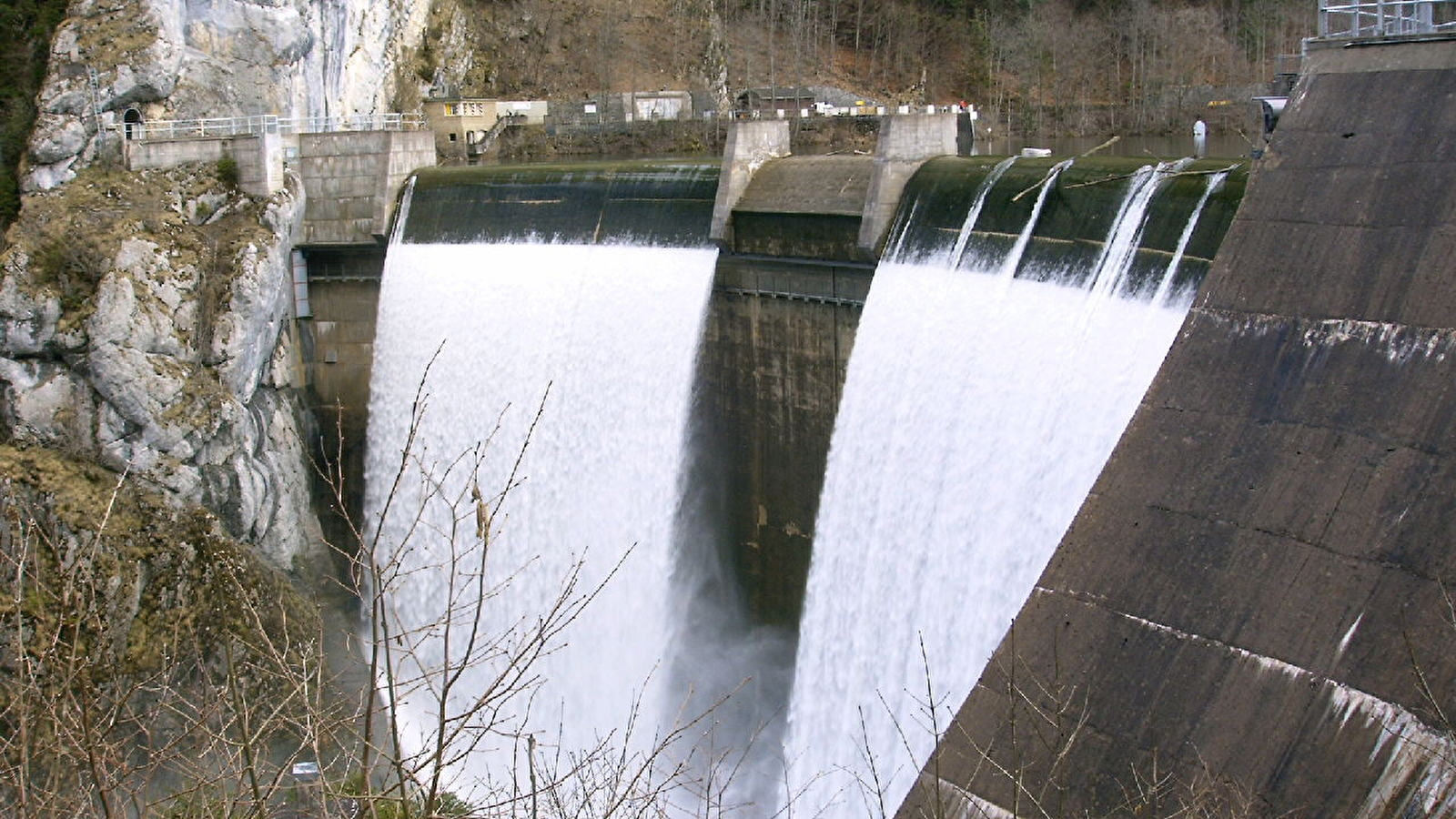 Barrage du Châtelot
