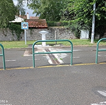 Aire de camping-car - ETANG-SUR-ARROUX