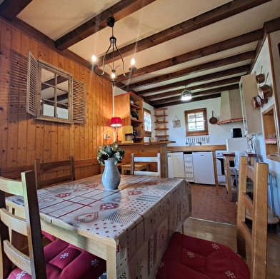 Appartement dans chalet - P513MON00