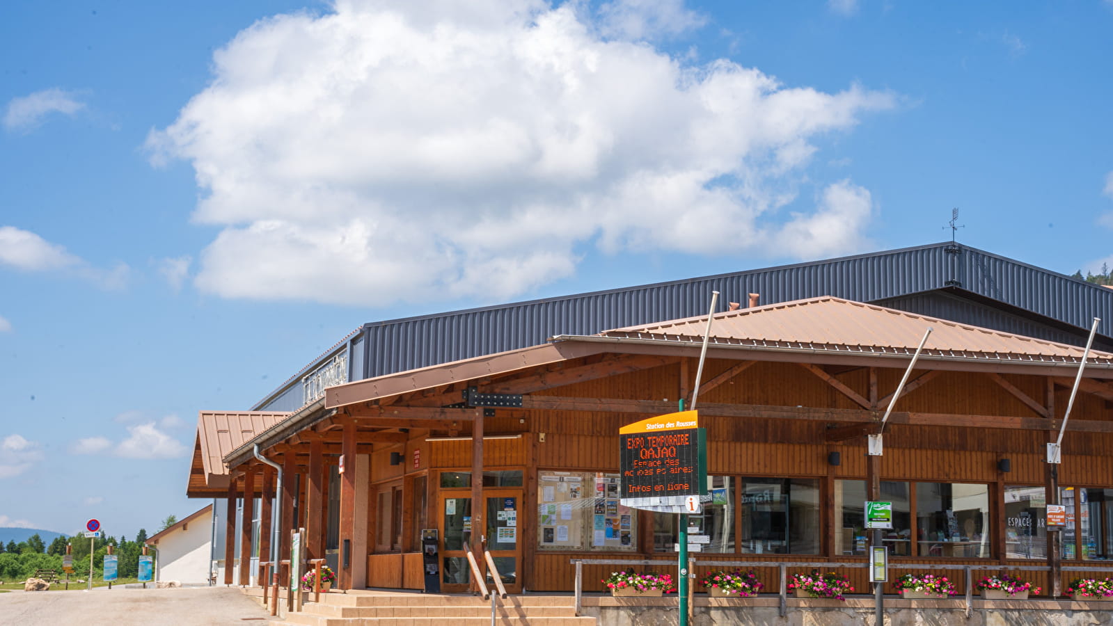 Bureau d'information touristique de Bois d'Amont - Office de tourisme de la Station des Rousses