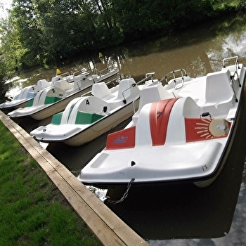 Camping Les Lancières - location de bateaux à pédales - ROGNY-LES-SEPT-ECLUSES