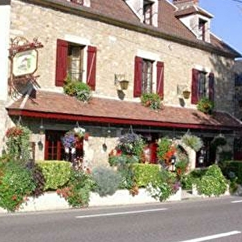 Auberge des Chenêts - VAULT-DE-LUGNY