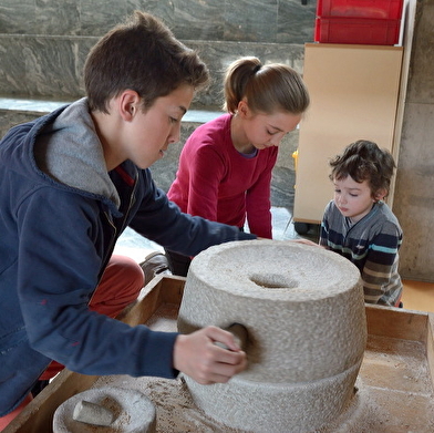 Musée décalé, une visite famille à Bibracte