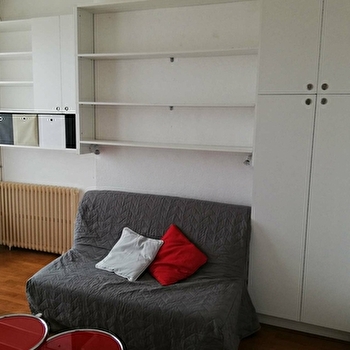 Joli F1 meublé au coeur de Paray - PARAY-LE-MONIAL