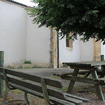 Aire de pique-nique - LIGNY-EN-BRIONNAIS