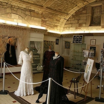 Conservatoire de la Dentelle - LUXEUIL-LES-BAINS