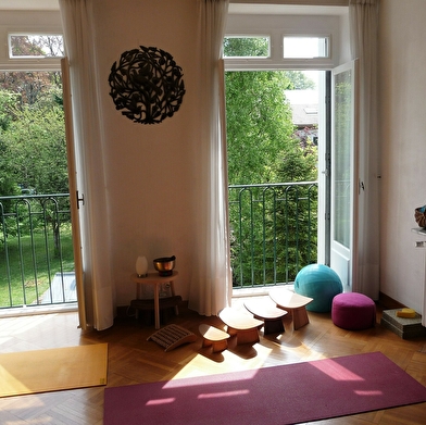 Lons Yoga Studio - Le LYS