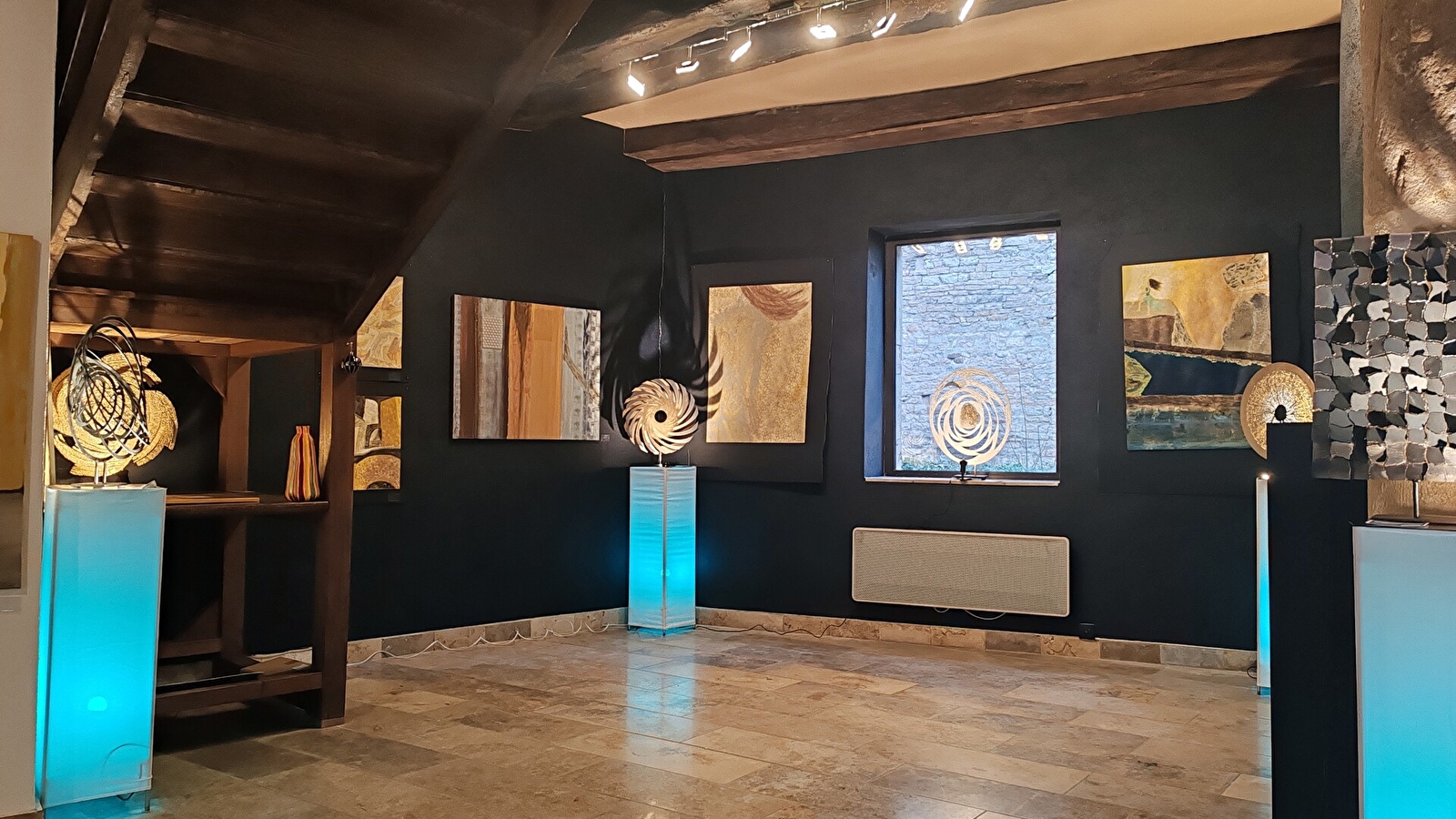 Galerie Oisila Nevoy