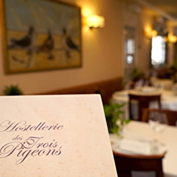 Restaurant de L'Hostellerie des Trois Pigeons - PARAY-LE-MONIAL