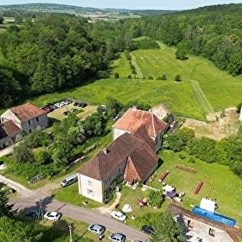 Les Gîtes de Cherlieu - MONTIGNY-LES-CHERLIEU