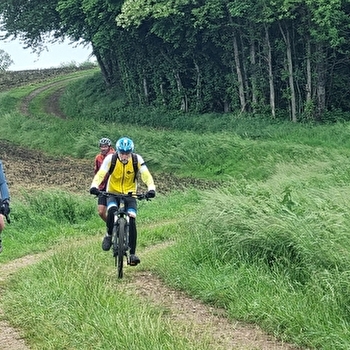 Circuit VTT n°23 (noir) La Grande Sarrasine Tour - SAINT-TRIVIER-DE-COURTES