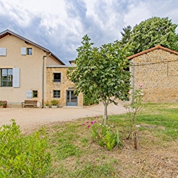 Un Bout de Monde - BUSSIERES