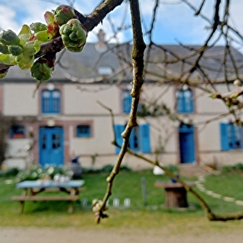 La Ferme de Plénoise Bed& Breakfast - CHARNY OREE DE PUISAYE