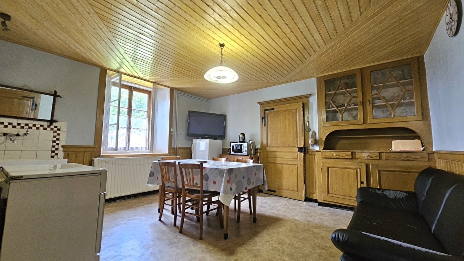 Maison mitoyenne - Appartement - B601ROC00