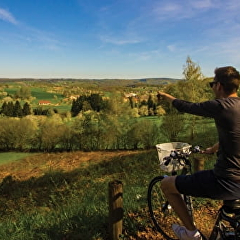 Point de vue sur les vergers à Blanzey - FOUGEROLLES-SAINT-VALBERT