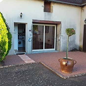 Gite des Artistes - SAINT-JULIEN-DE-CIVRY