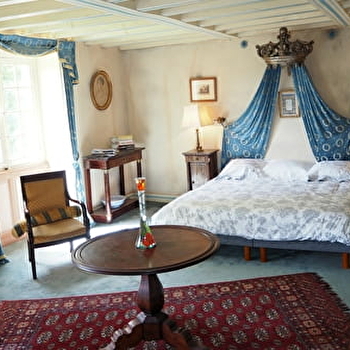 Gentilhommière de Lurcy - LURCY-LE-BOURG