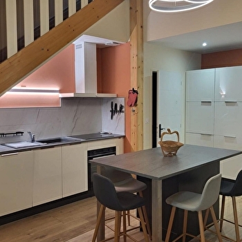 de la Tour - CLAIRVAUX-LES-LACS