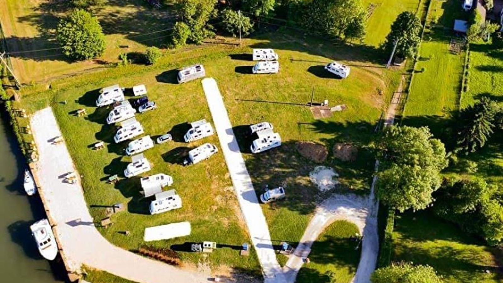 Aire de pique-nique de Lamarche-sur-Saône