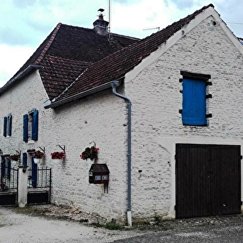Location saisonniere - chez 'la nicole' - SERRE-LES-MOULIERES