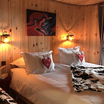 Le Domaine de l'Authentique - Les Cabanes Perchées - FOURNET-BLANCHEROCHE