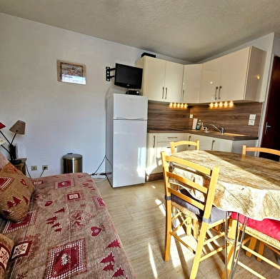 Les Crêtets - Studio mezzanine en résidence - R333DES00