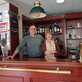 Hôtel restaurant Lion d'Or - COULANGES-SUR-YONNE