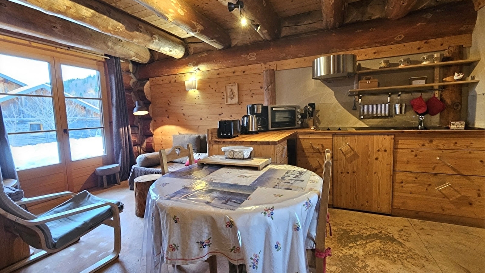Les Humaneries - Appartement  'Le Lodge Deer' en chalet - B402FLO02