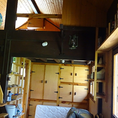 Chalet en bord de seille