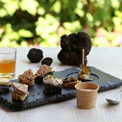 Démonstration de cavage suivie d'une dégustation - by La Maison aux Mille Truffes