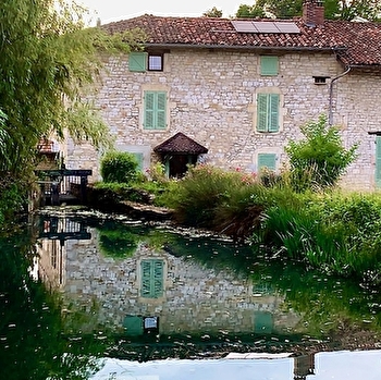Gîte Moulin Ripaille - SAINT-AMOUR