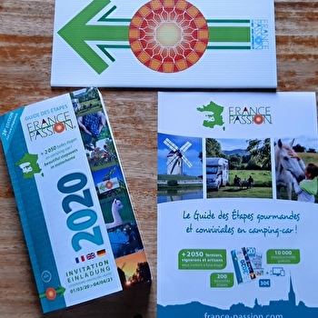 Aire de camping-car à la ferme - ANTULLY