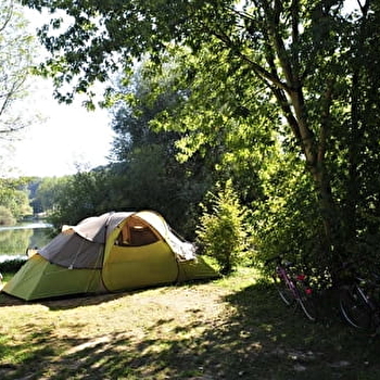 Camping de Besançon-Chalezeule - CHALEZEULE