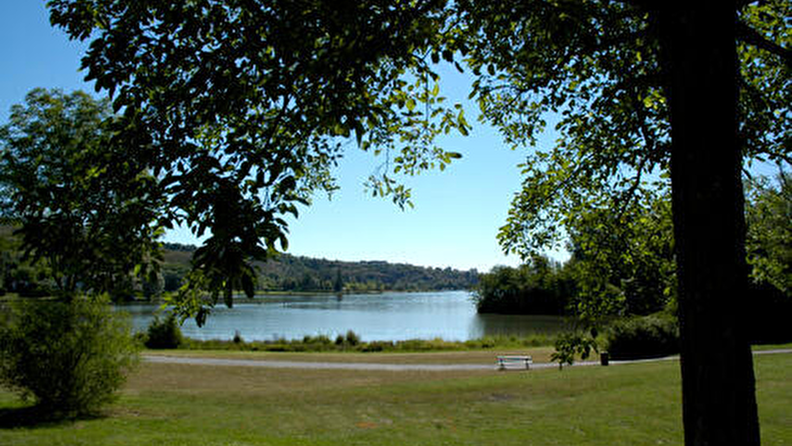 Aire de pique-nique du Lac Kir
