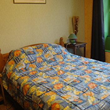 Chambre d'hôtes de Madame Augueux - CHASTELLUX-SUR-CURE