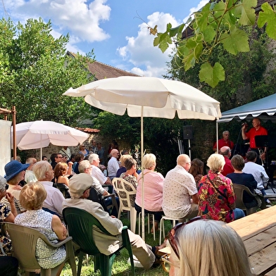 Acanthe - Exposition Grange du Prieuré et Atelier du Photographe